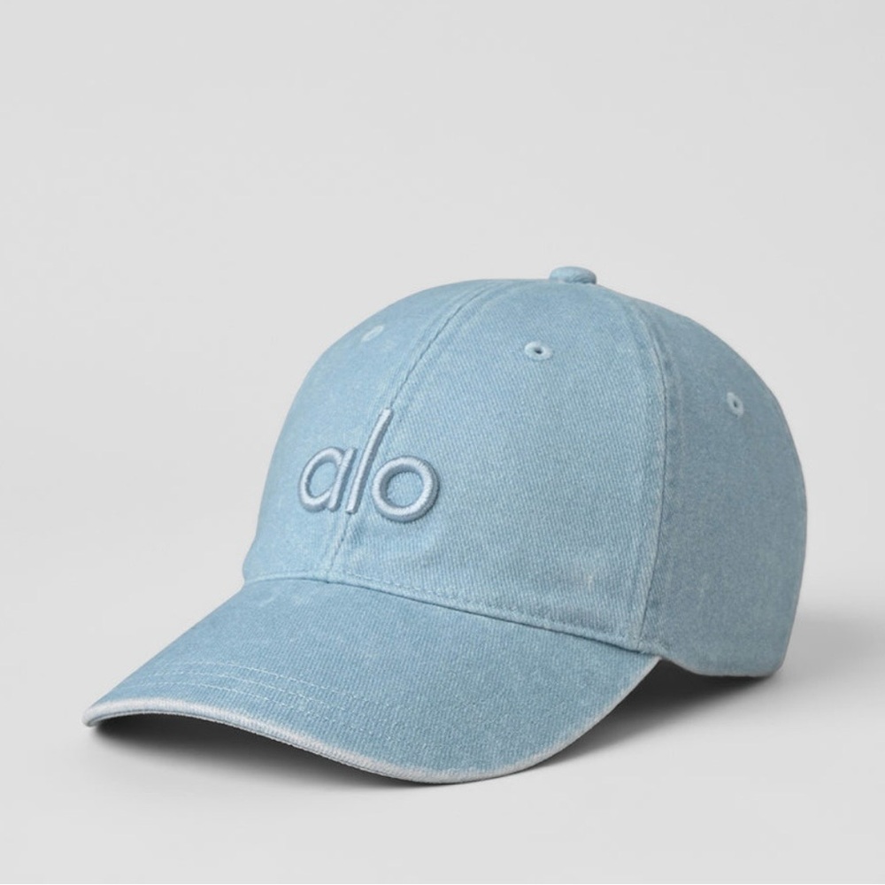 Alo Washed Off-Duty Cap NWT Light Denim